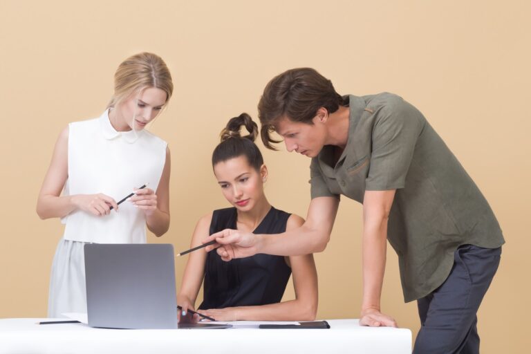 How to Land the Perfect Summer Internship